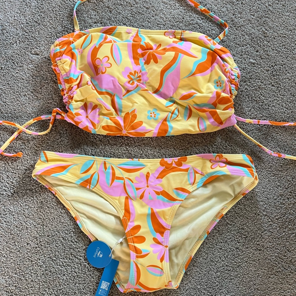NWT Cupshe bikini size large 8-10